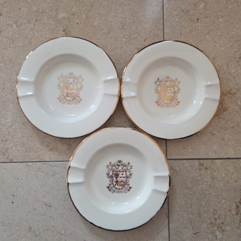 3 Lot Vtg Beverly Wilshire Hotel Ashtray Gold Crest and Trim Movie Pretty Woman